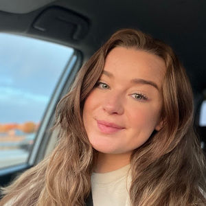 Meet your Posher, Ellie